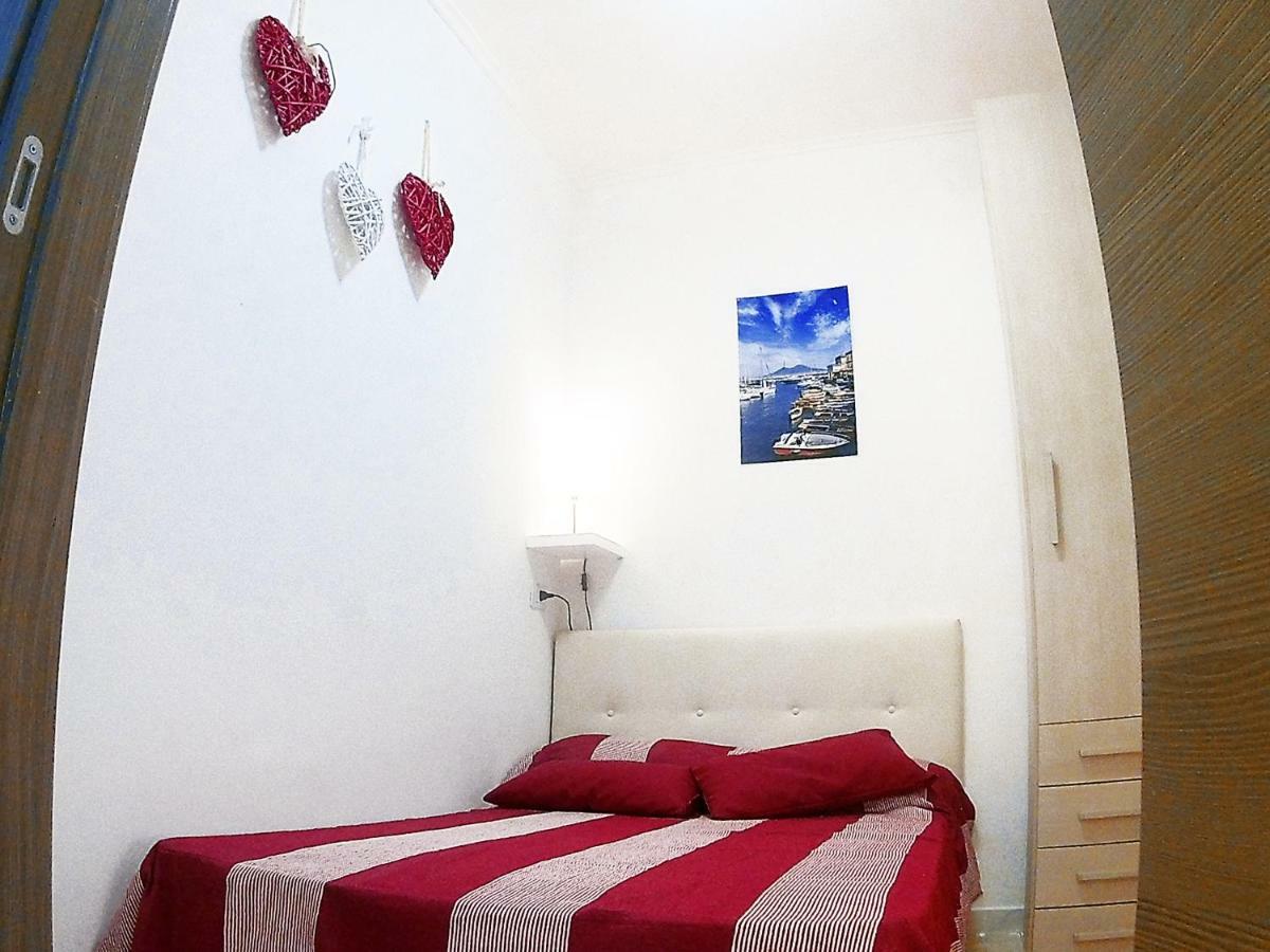 Core A Core Apartment Napoli Bagian luar foto